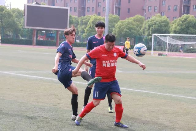 调查揭露三名官员未遭性招待指控 中国足协回应