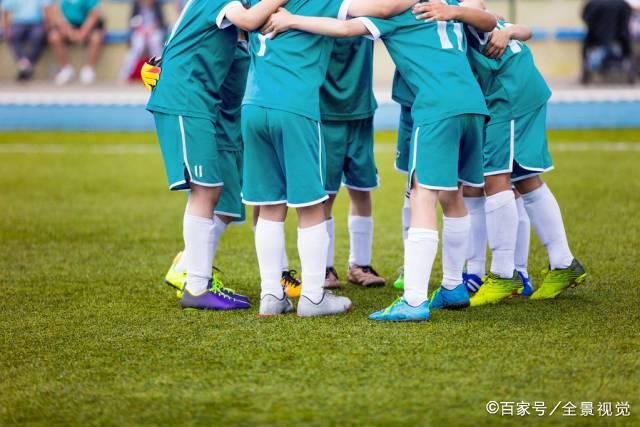 TYC：穆里尼奥将在季前赛评估马斯坦托诺 以决定其留队或另寻出路